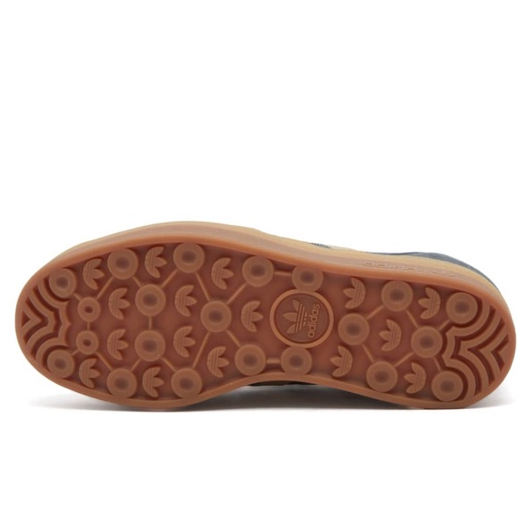 NIB SZ 6 Women’s ADIDAS GAZELLE BOLD in 
“Grey Six, Magic Beige & Cream White”😍 - Picture 6 of 7